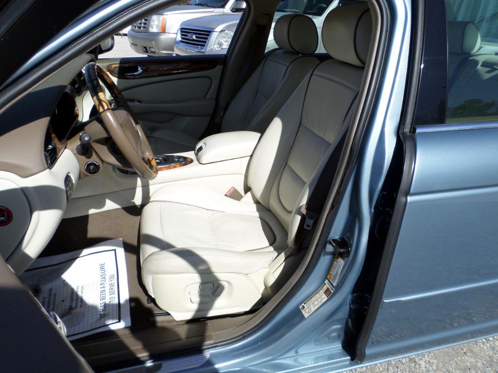 2005 Jaguar XJ-Series Vanden Plas photo